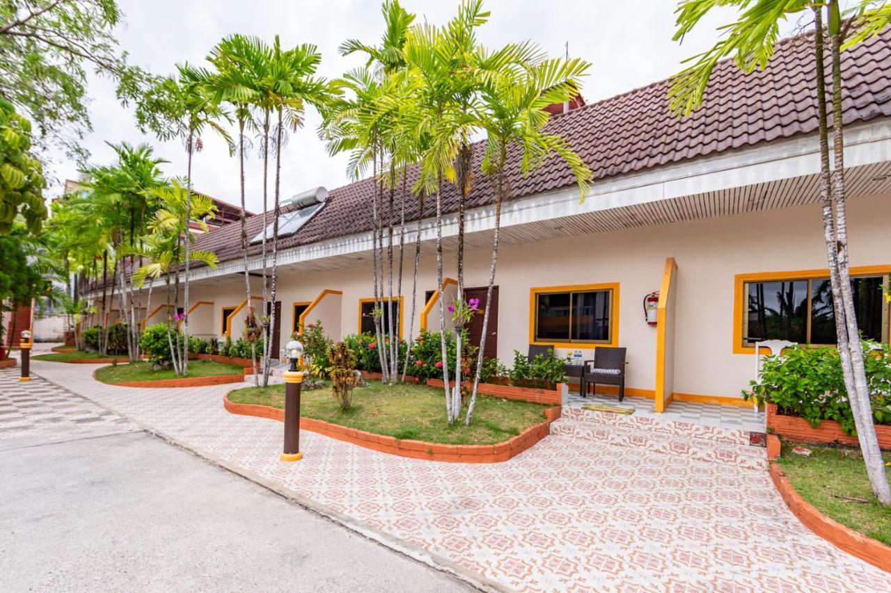 Coconut Resort Hotel Patong Zewnętrze zdjęcie