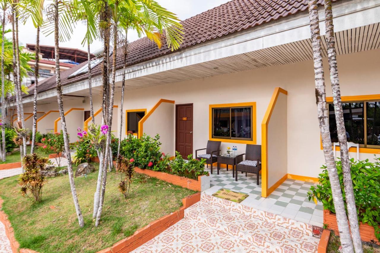 Coconut Resort Hotel Patong Zewnętrze zdjęcie